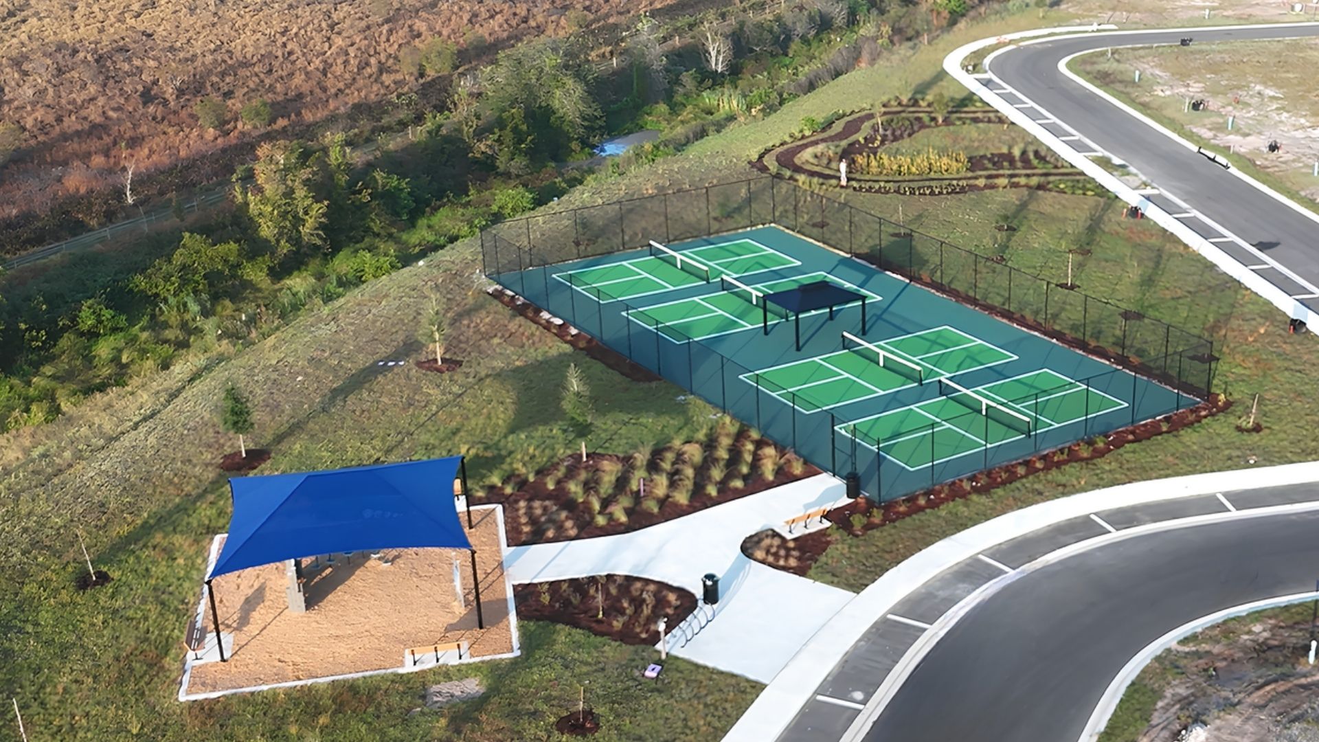 pickleball courts