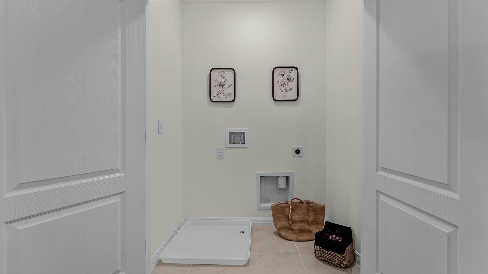 Roon for potential Laundry room.