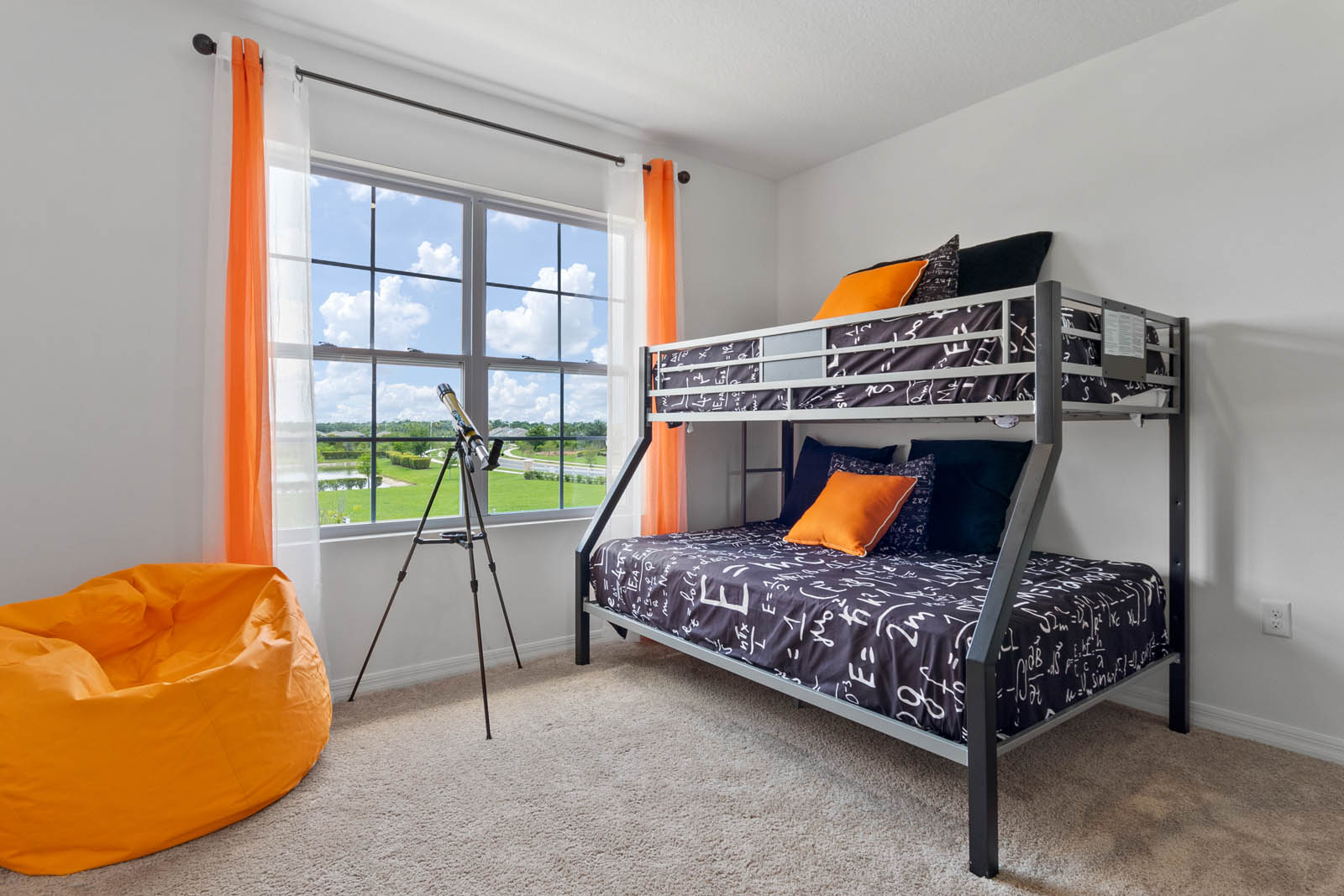 Guest bedroom with bunk bed