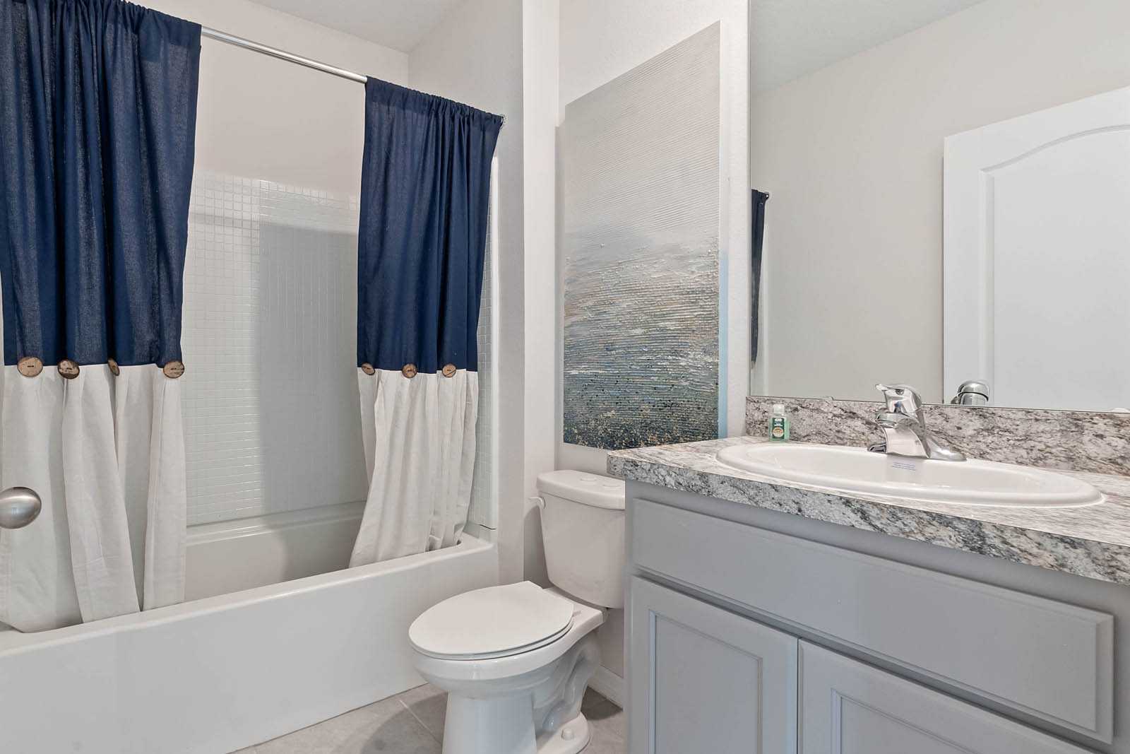 Guest bedroom with tub