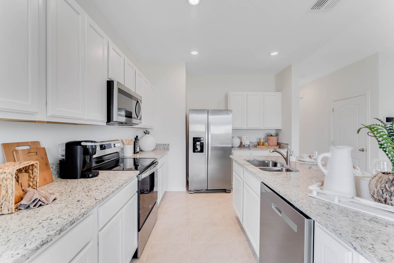 Kitchen with quartz counter tops