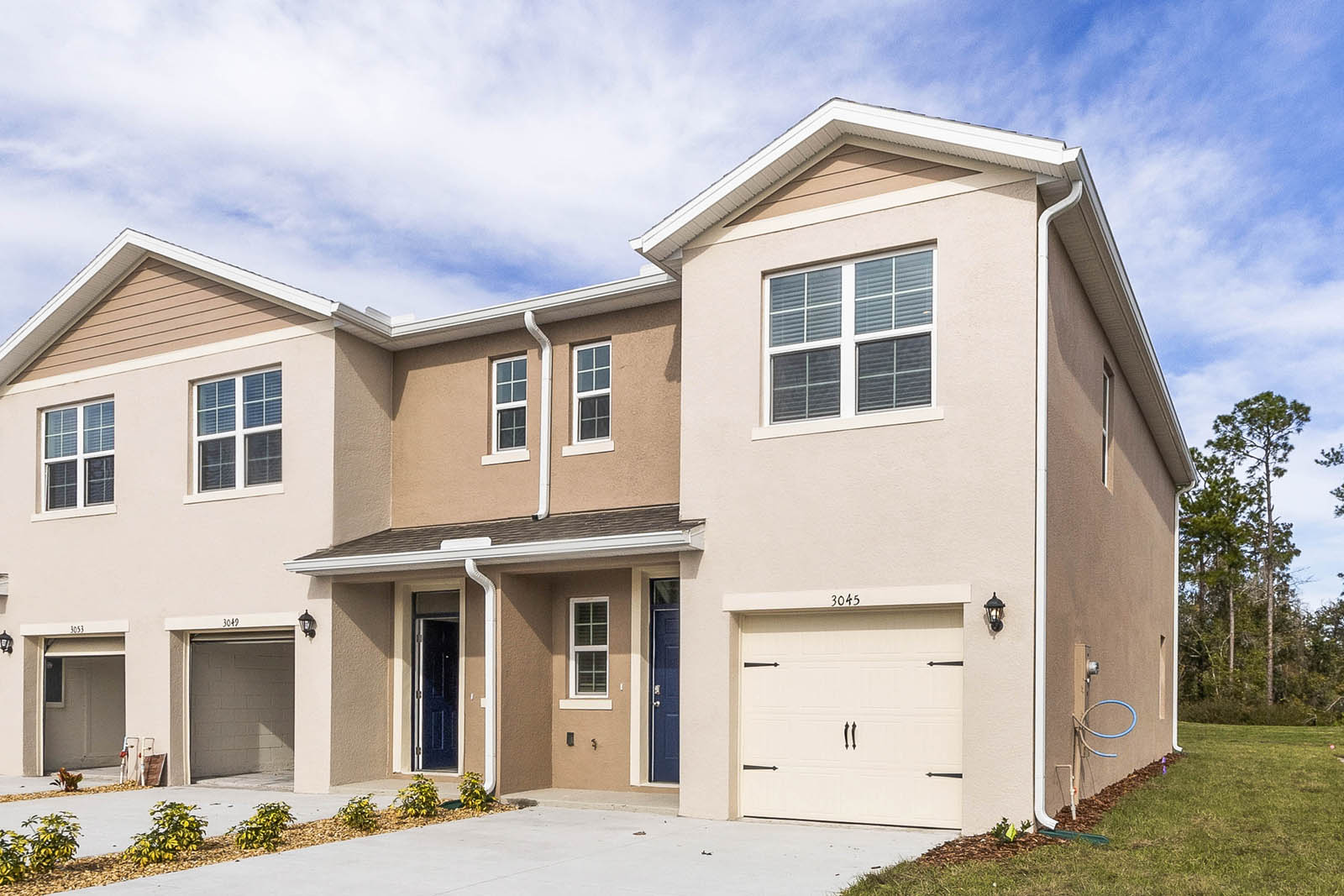 New Homes in Horse Creek at Crosswinds Townhomes Davenport, FL D.R