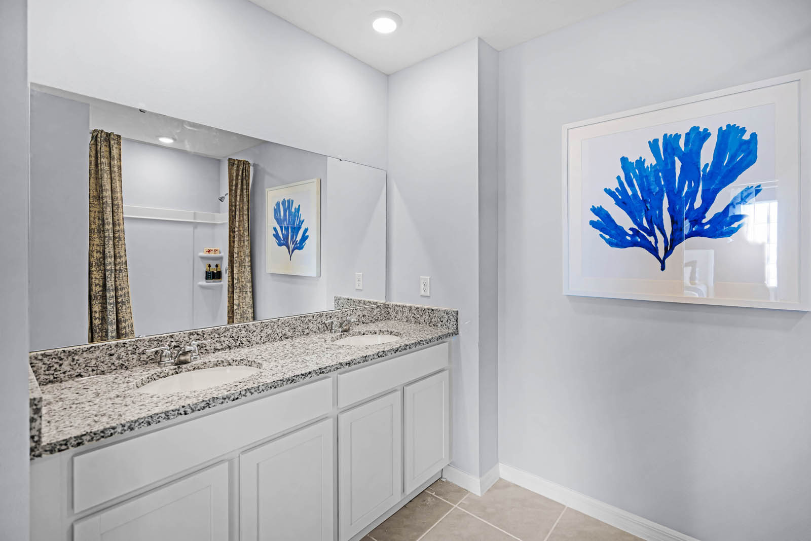 Master Bathroom double sink and ceramic tile