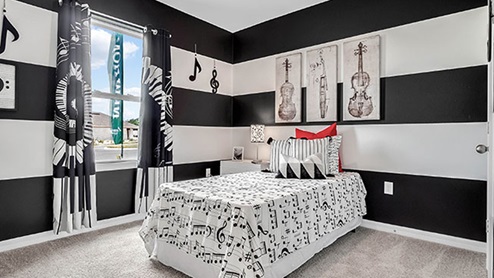 Kids bedroom themed with musical instruments