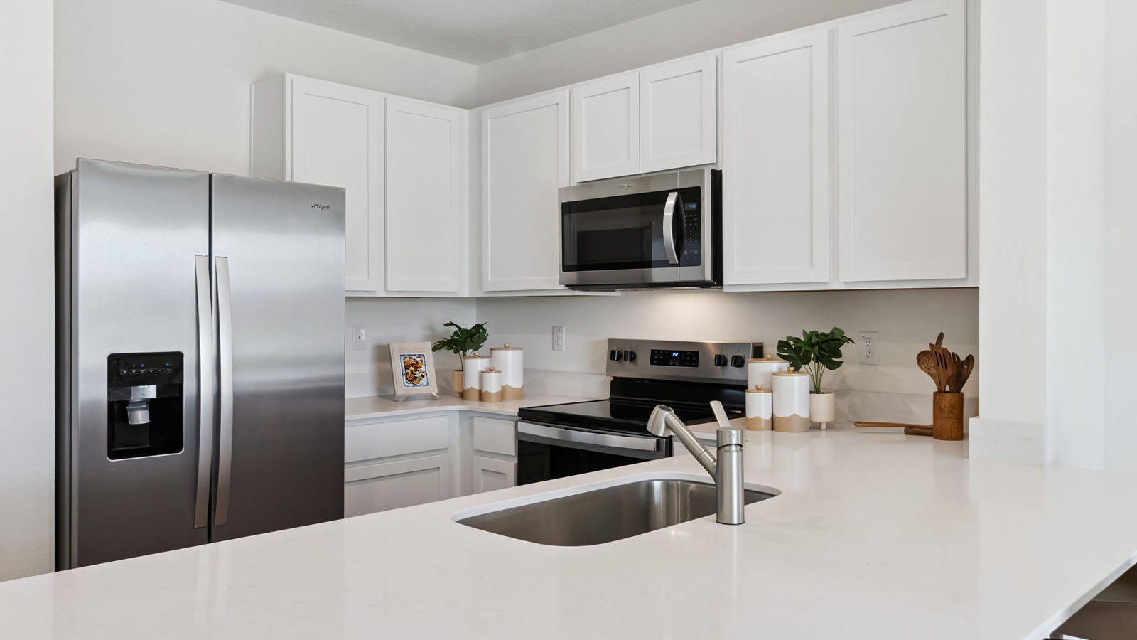 Kitchen with island and appliances