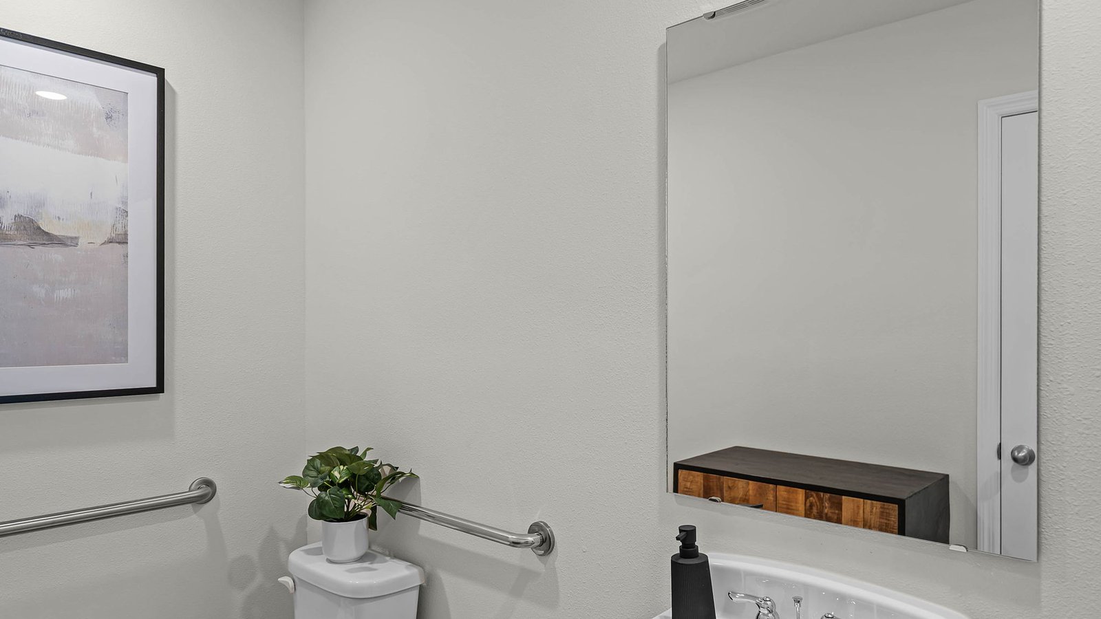 guest bedroom with private closet