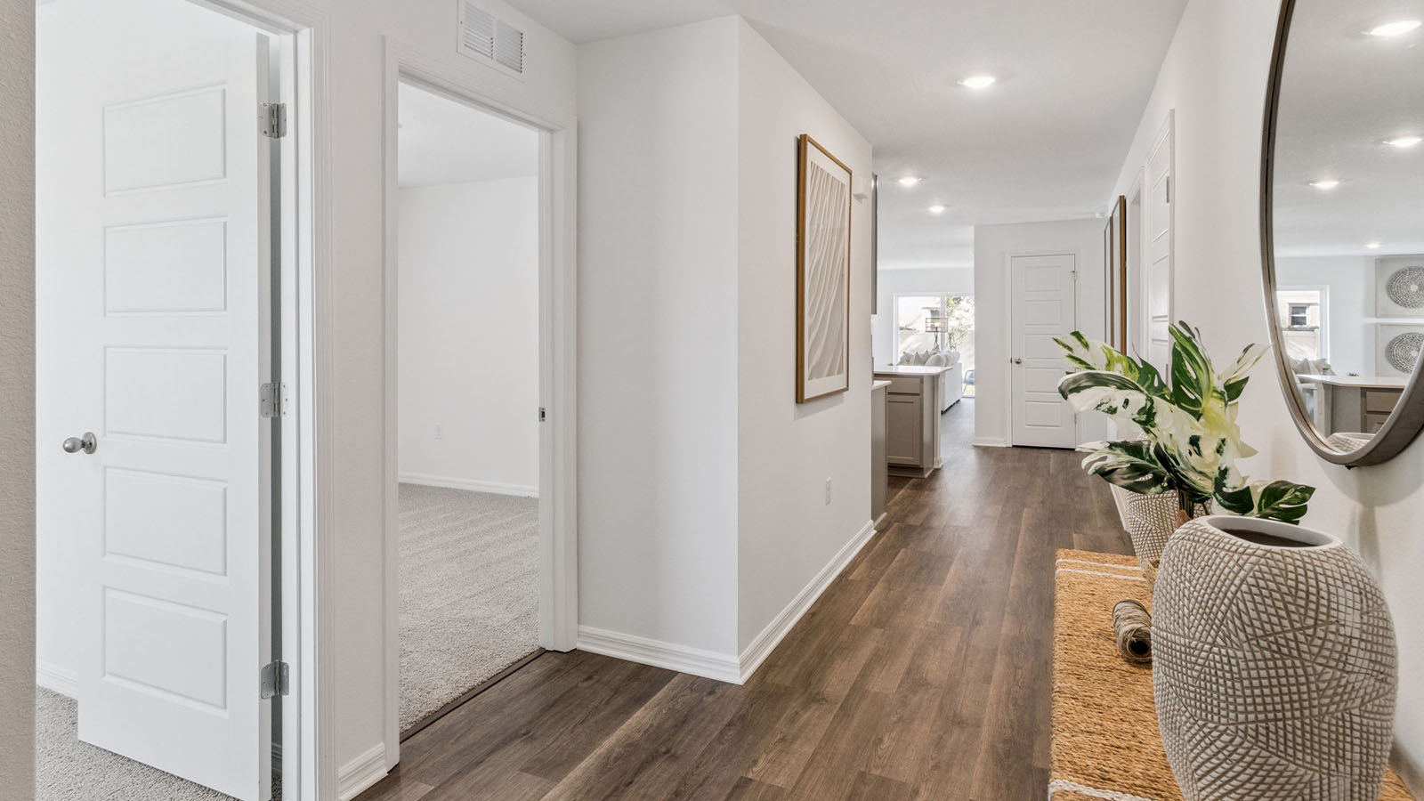 Entry way with table and mirror