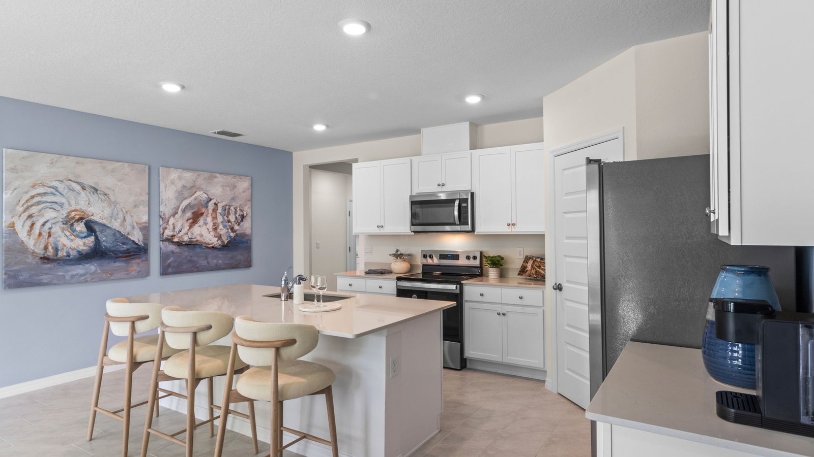 Spacious kitchen and walkway