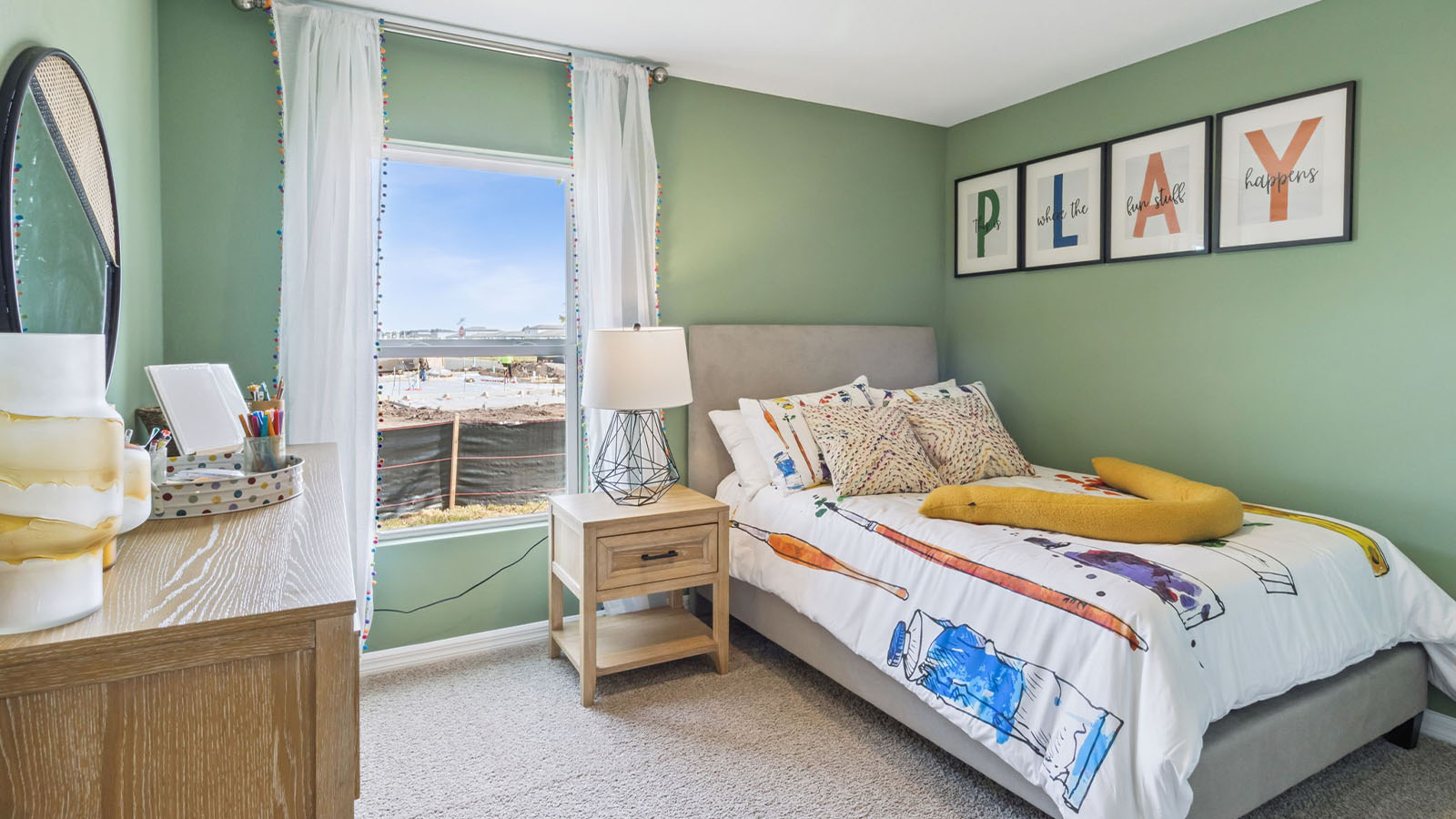 Guest bedroom with carpet throughout
