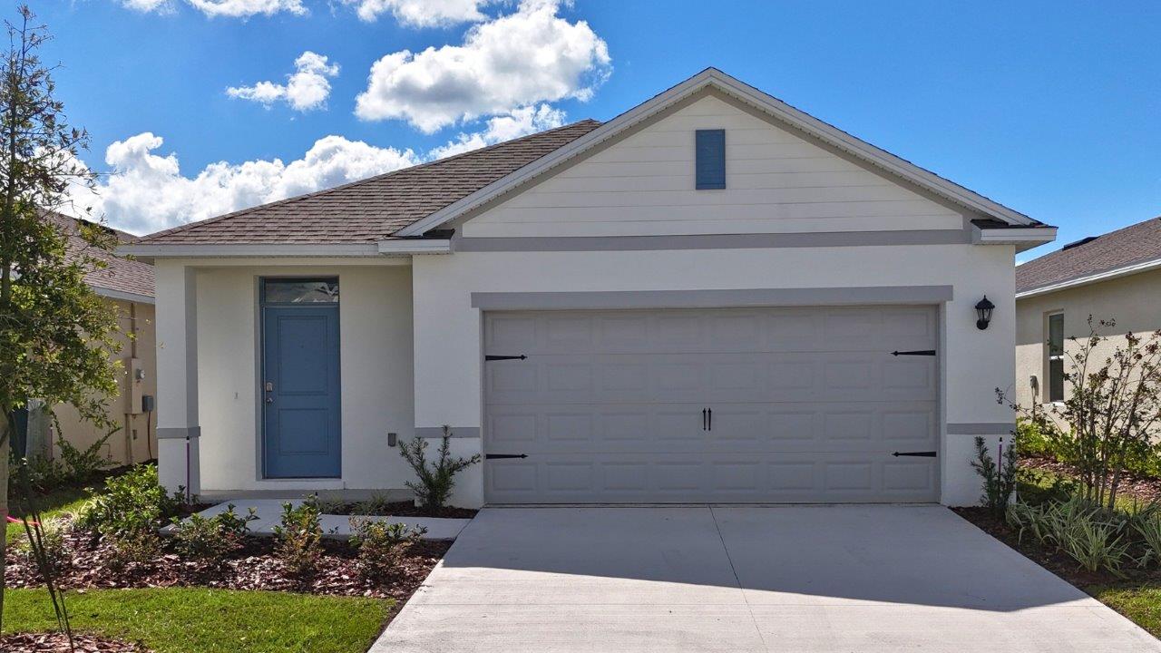 5560 Taverna Loop exterior