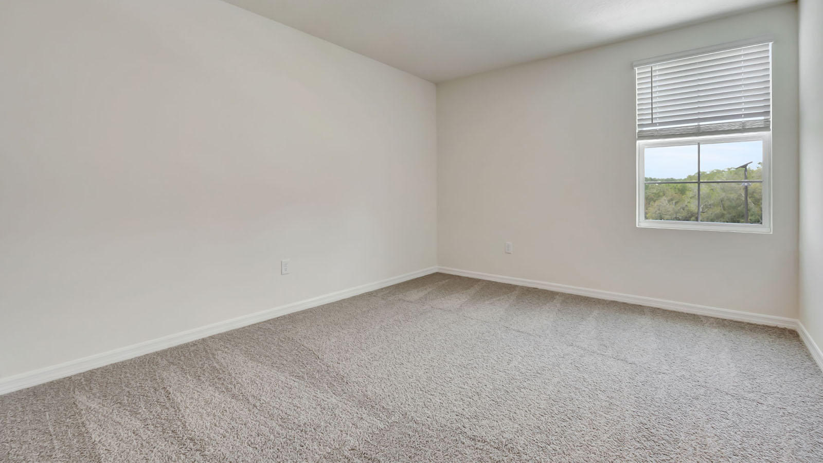 Upstairs guest room