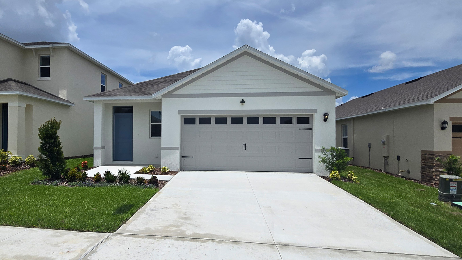 5377 Willow Creek exterior
