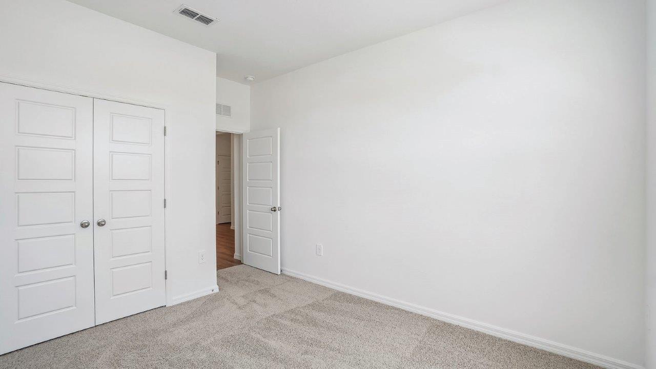Guest bedroom