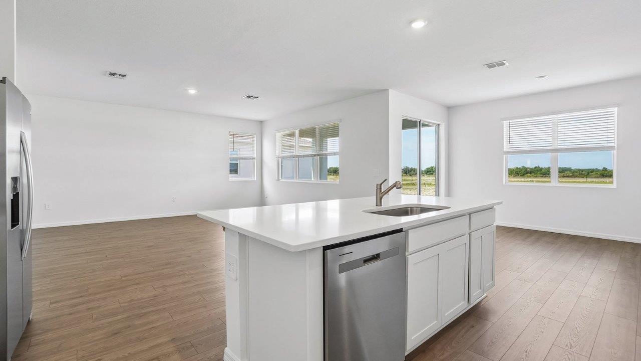 Kitchen island with sink and dish washer
