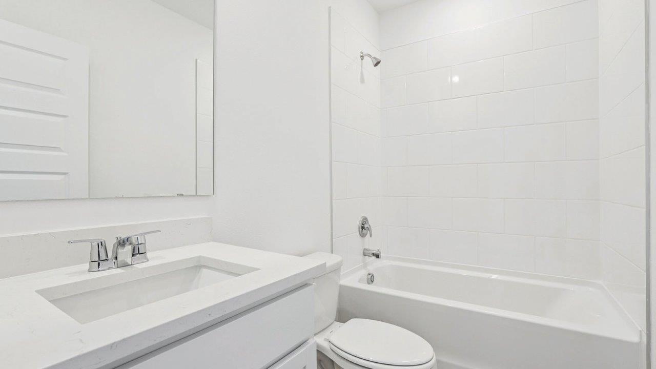 bahtroom with tub and shower