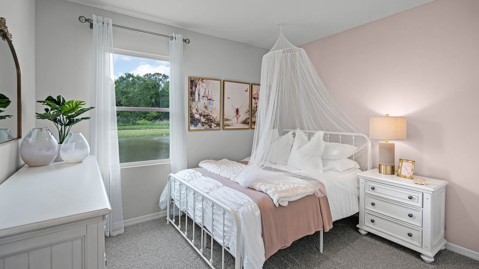 Guest bedroom decorated as a girls bedroom