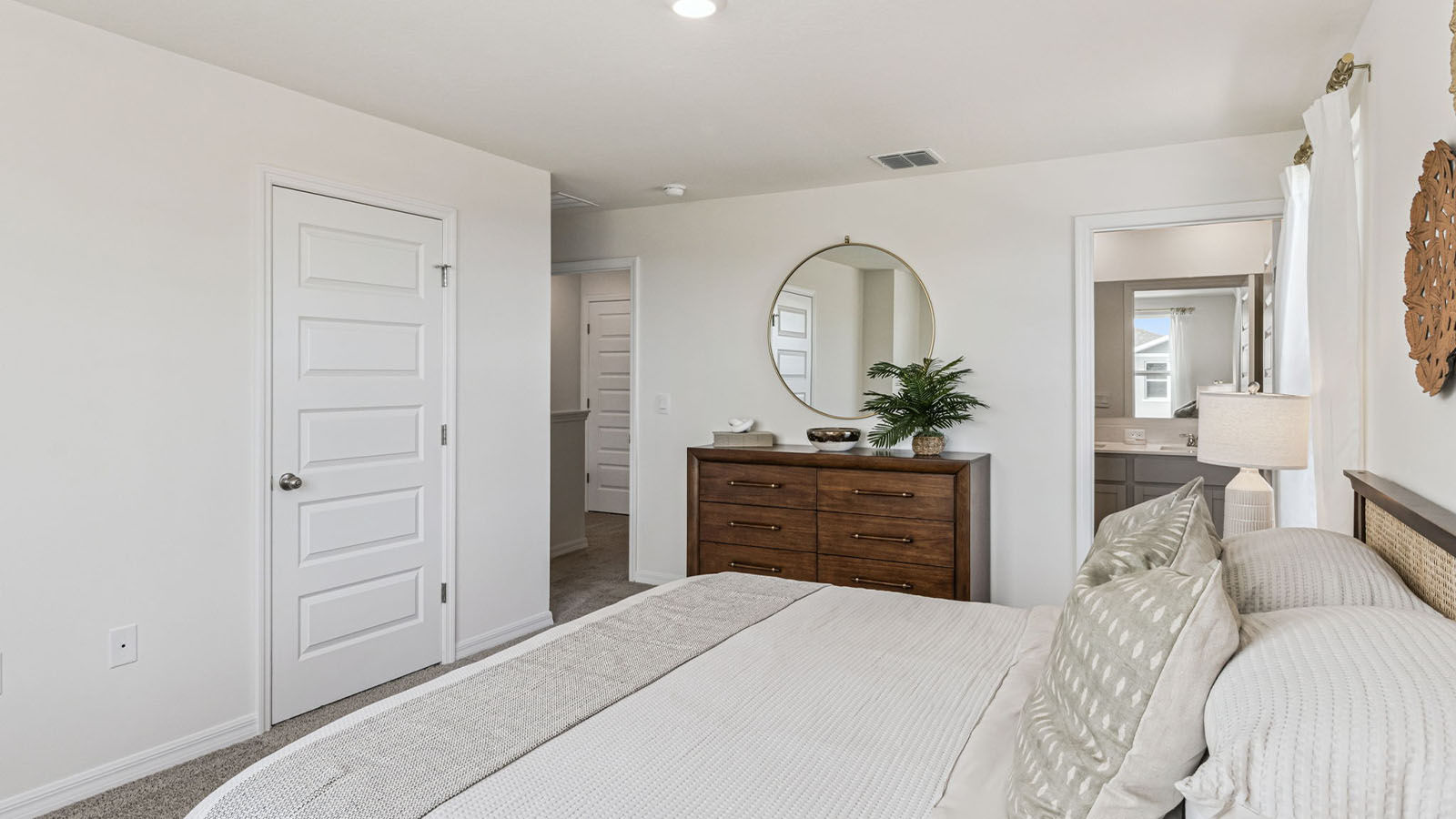 Guest bedroom with full size bed