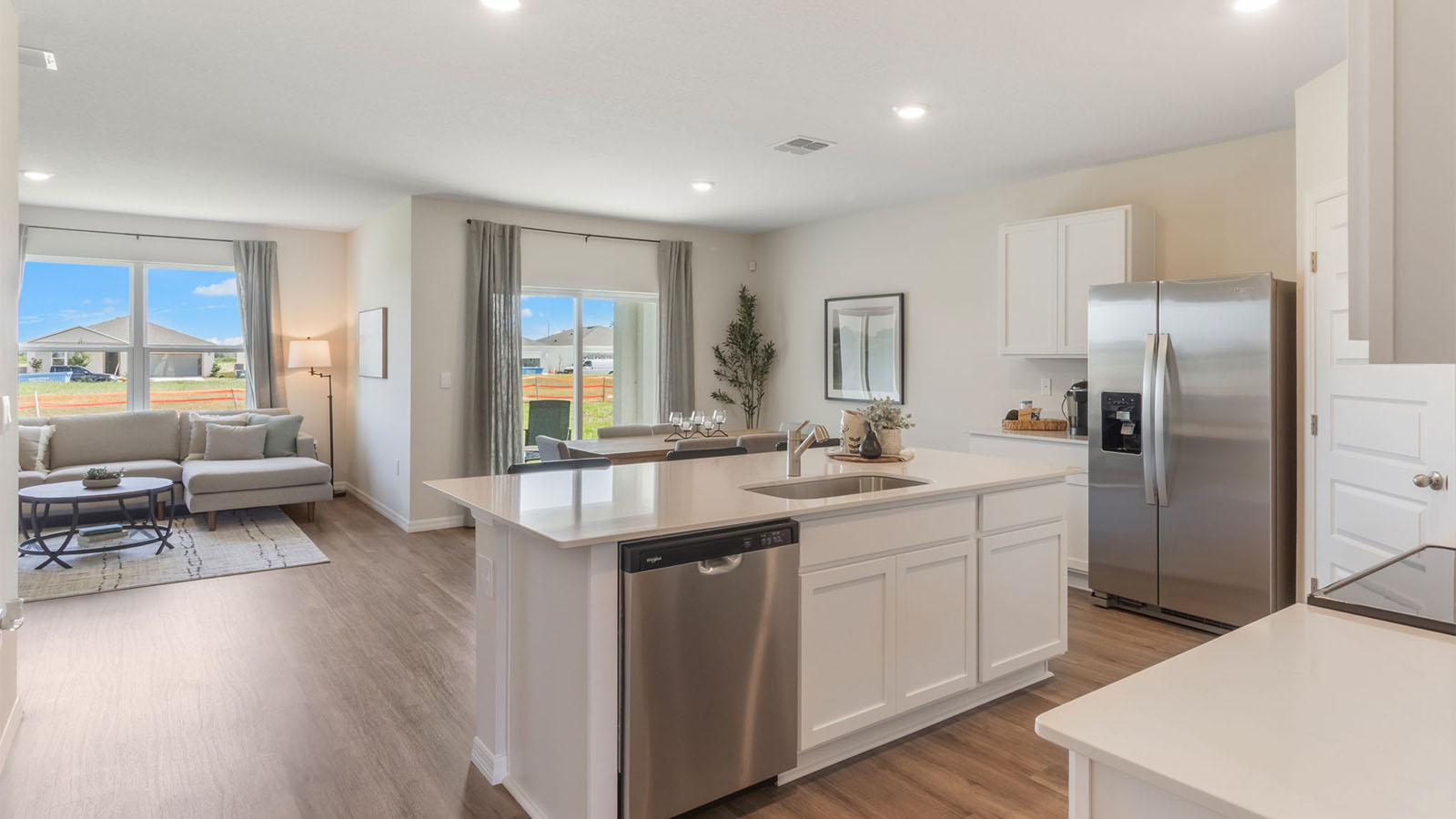 Kitchen Island overlooking the living room and the dining area