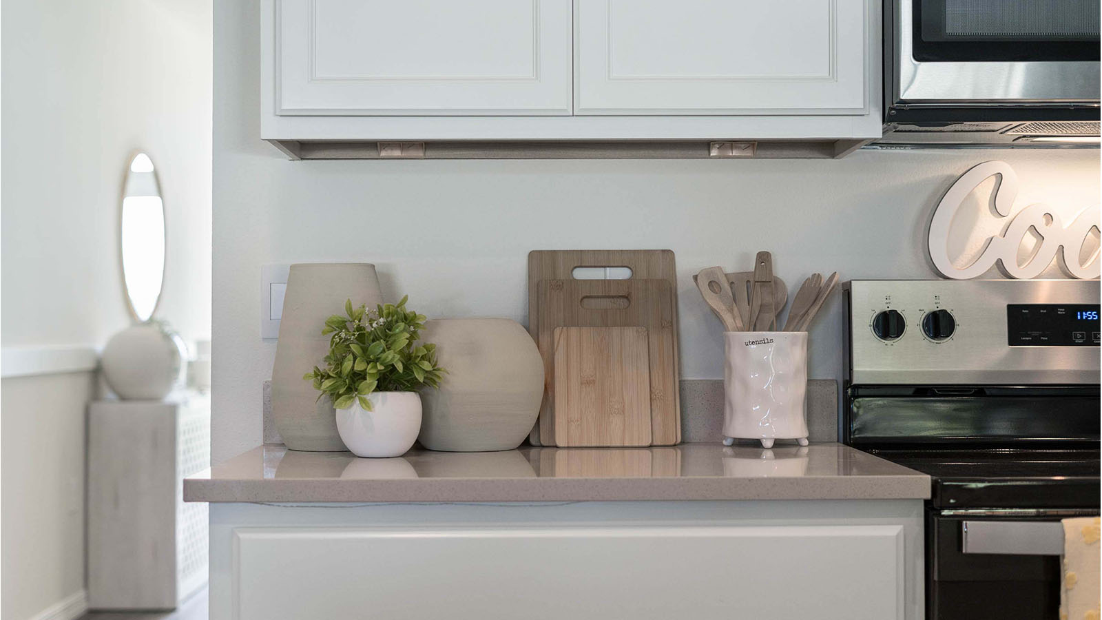 Quartz countertops in the kitchen