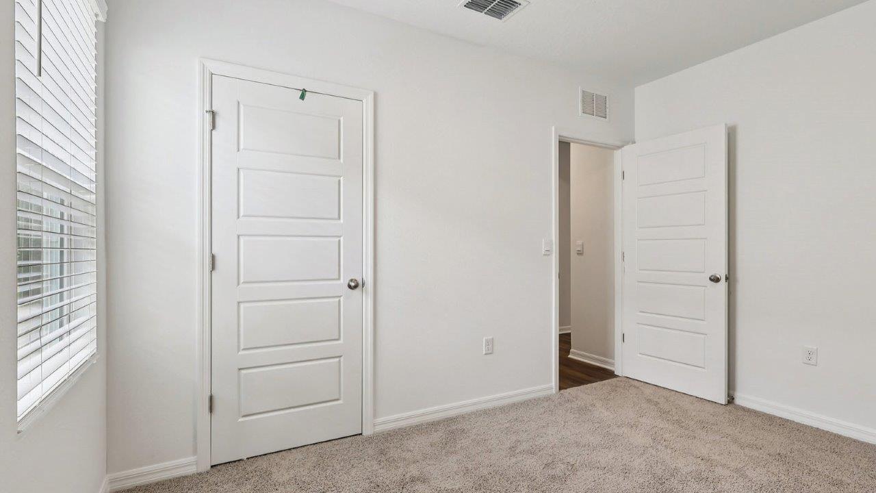 Guest bedroom with closet
