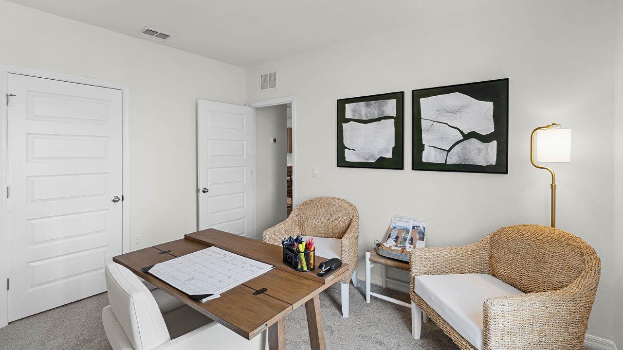 Additional office space with spacious closet
