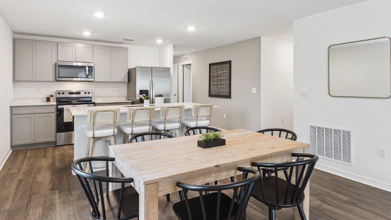 Dining area overlooking the kitchen