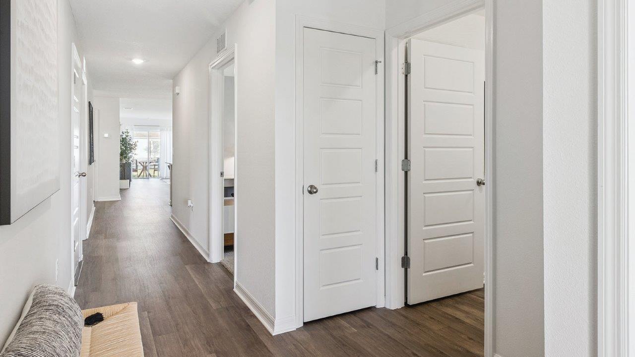 Entry way with entrance to the two rooms