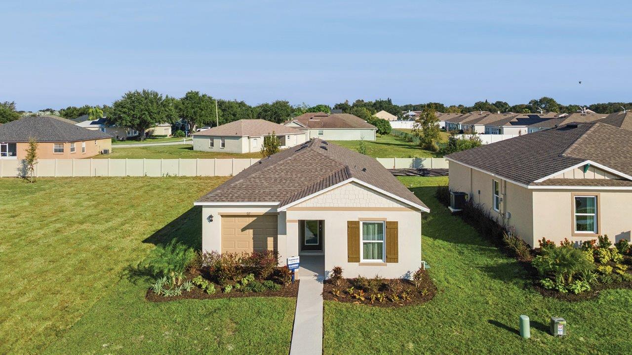 1126 Amber Waves Court exterior