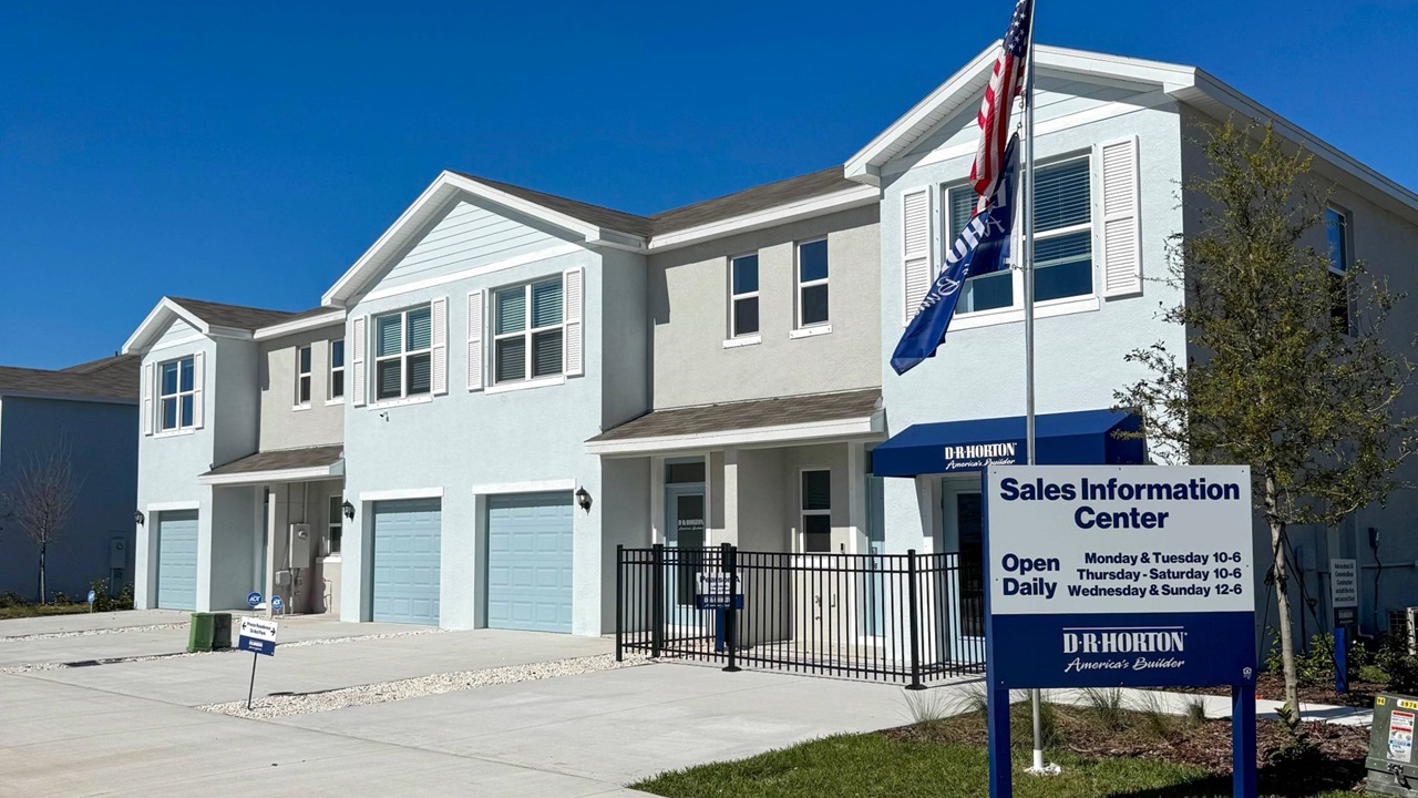 Sales center harbor landing