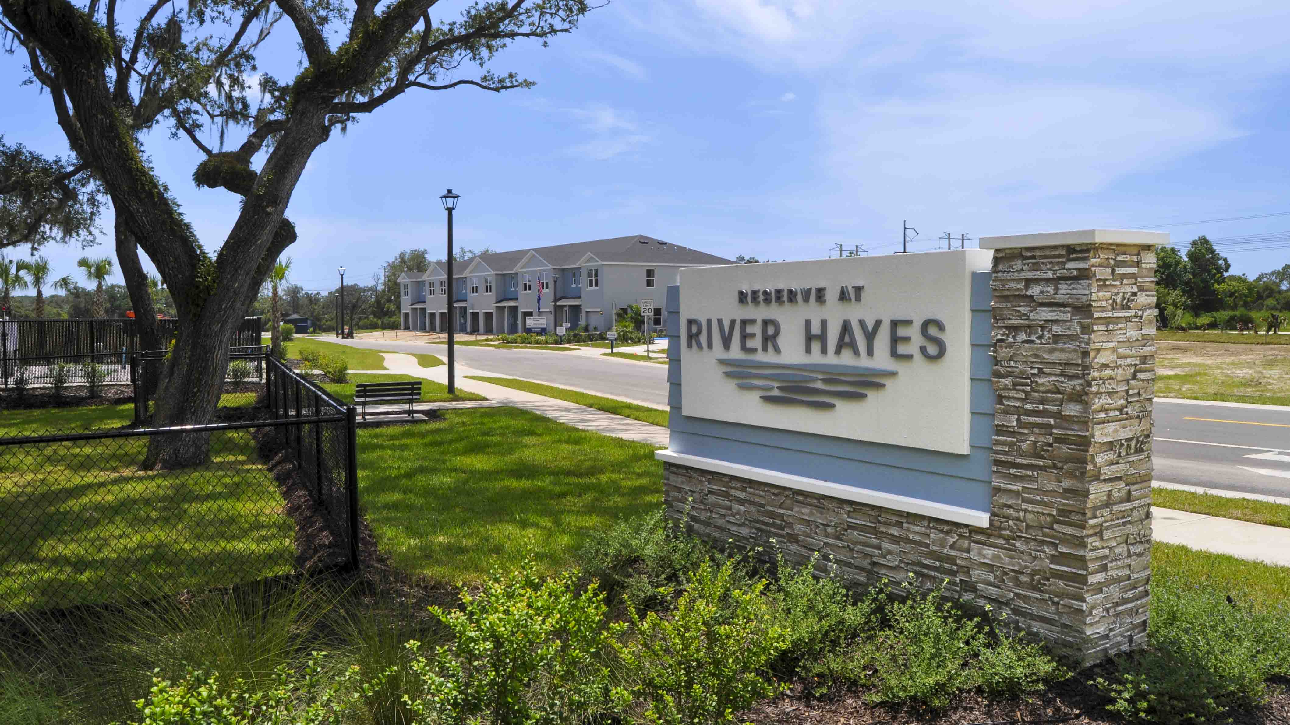 Reserve at River Hayes Exterior