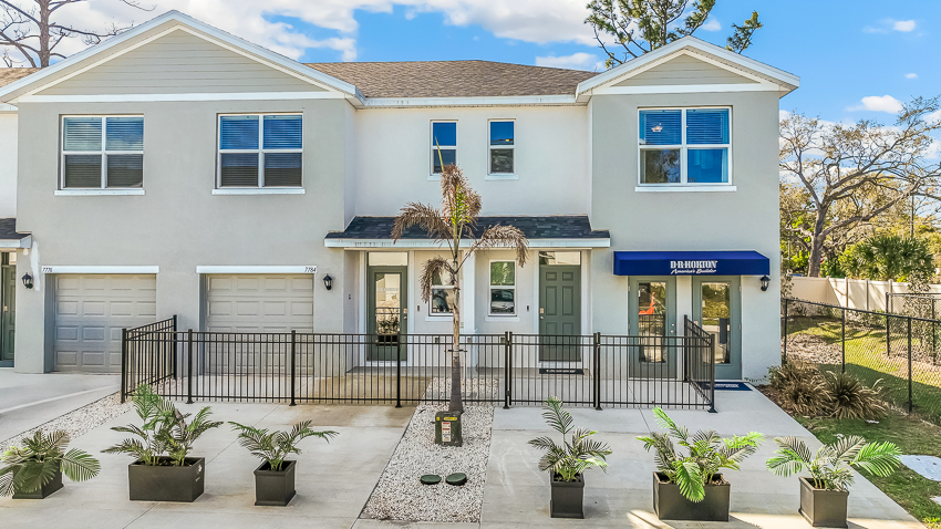 Exterior of Pearson at Townes at Island Lake by D.R. Horton in Pinellas Park Florida