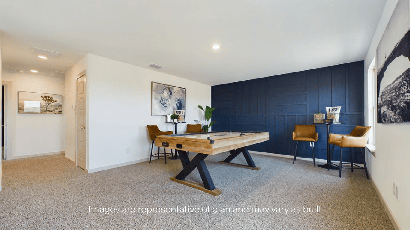 Upstairs landing space perfect for a game room or entertainment spot