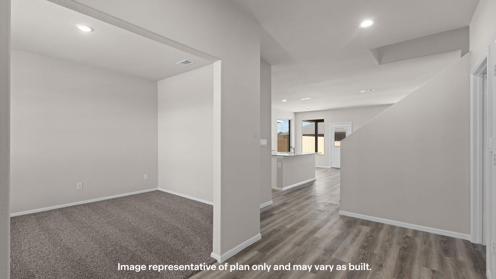 Spacious entry space with separate open office and front room area