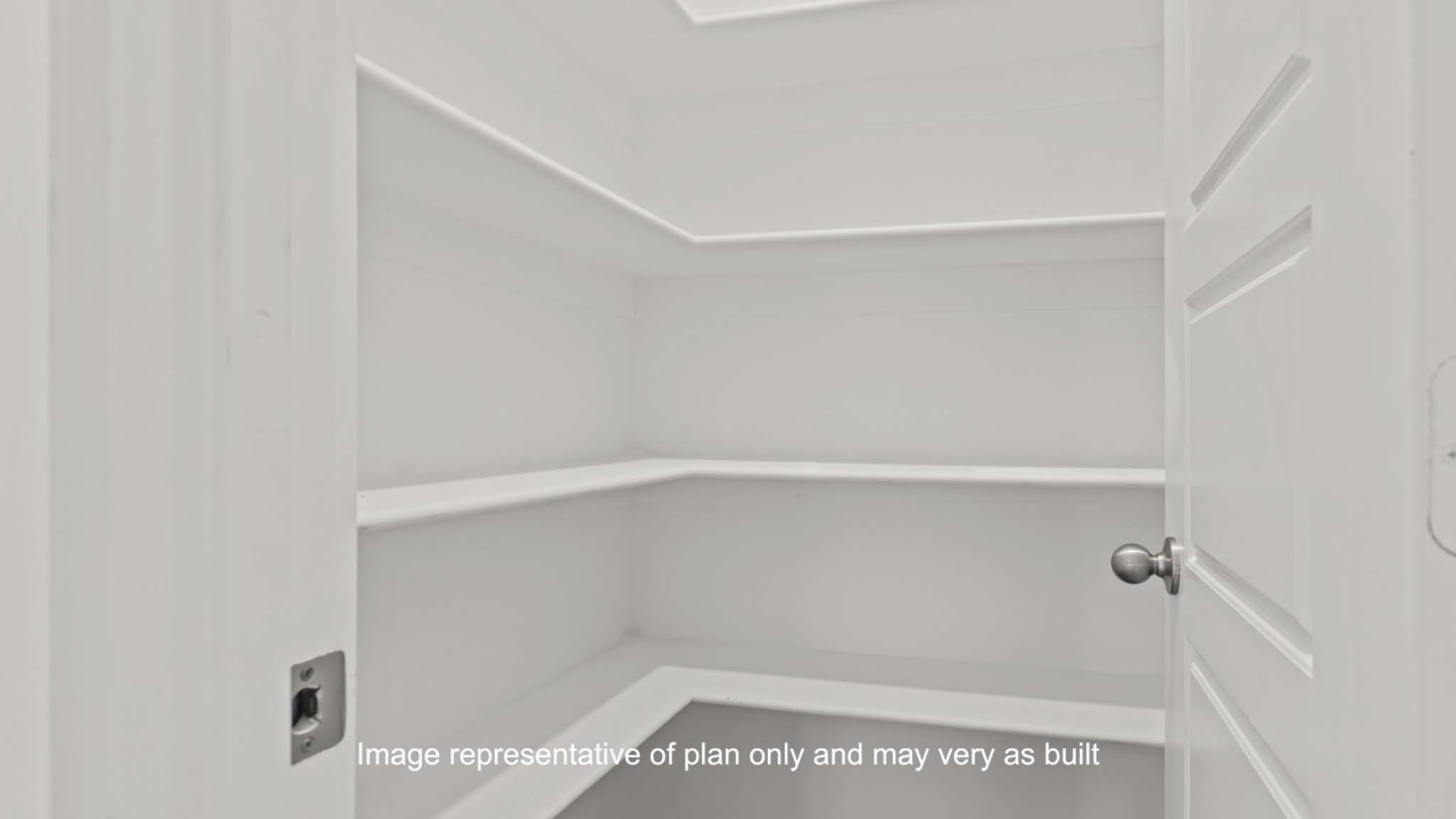 Spacious cornered pantry with extra storage space