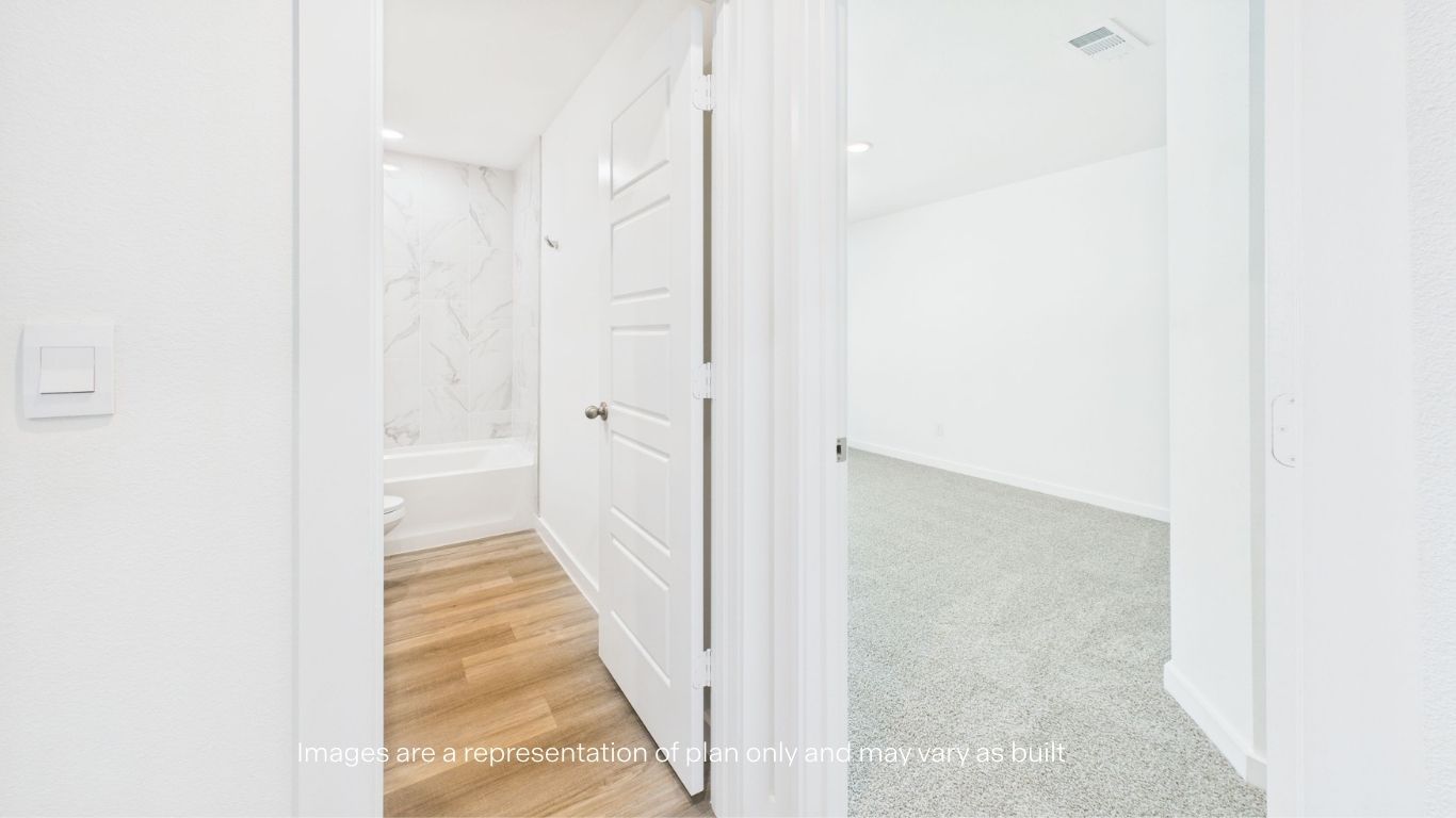 Guest bedroom 2 and bathroom between rooms