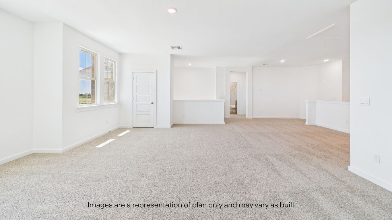 Upstairs landing space perfect for a game room or entertainment spot
