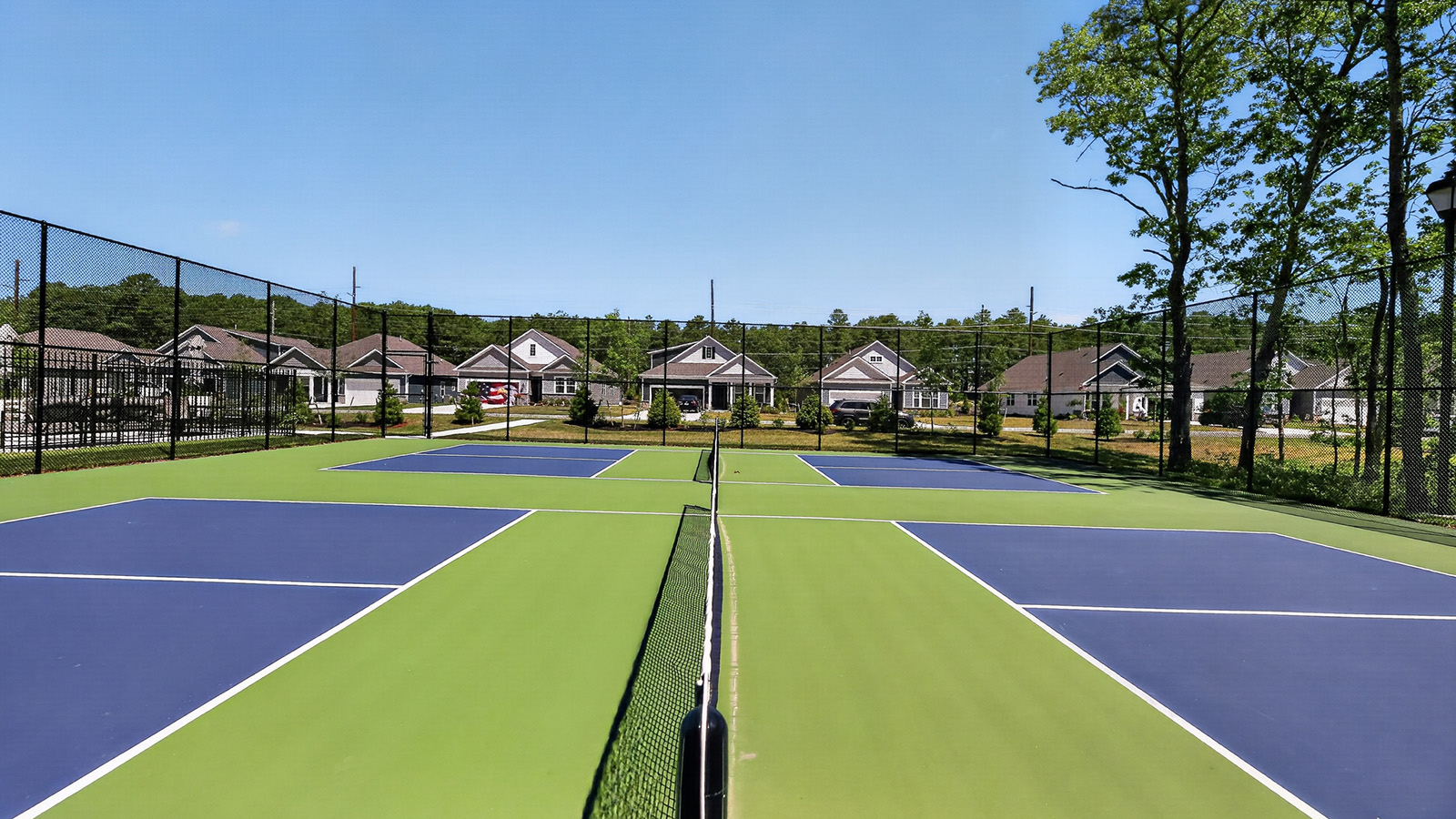 pickleball courts