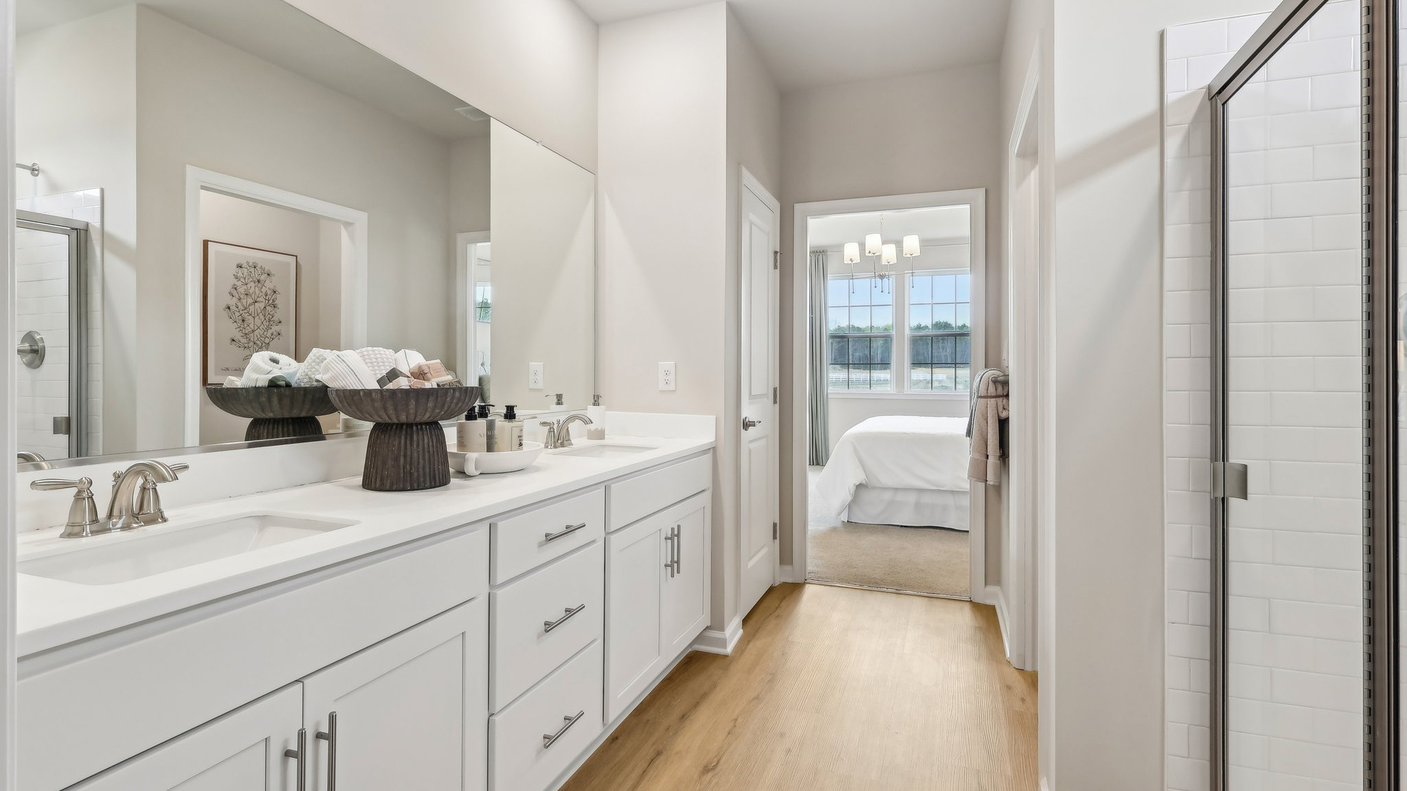 double vanity full bath off the primary suite