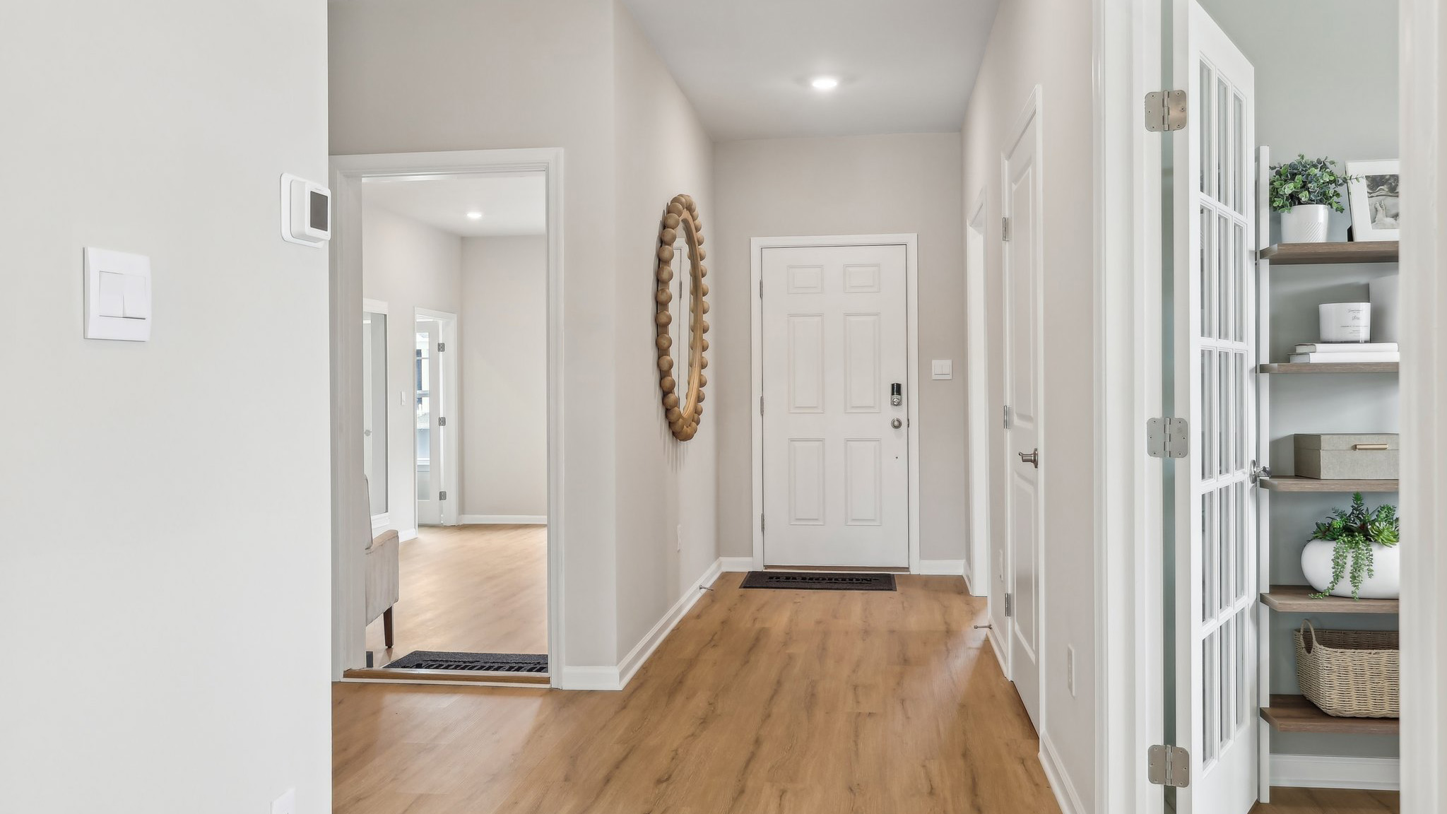 front entrance with a flex room to the side