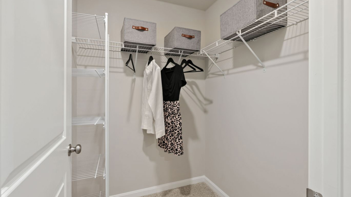 walk in closet