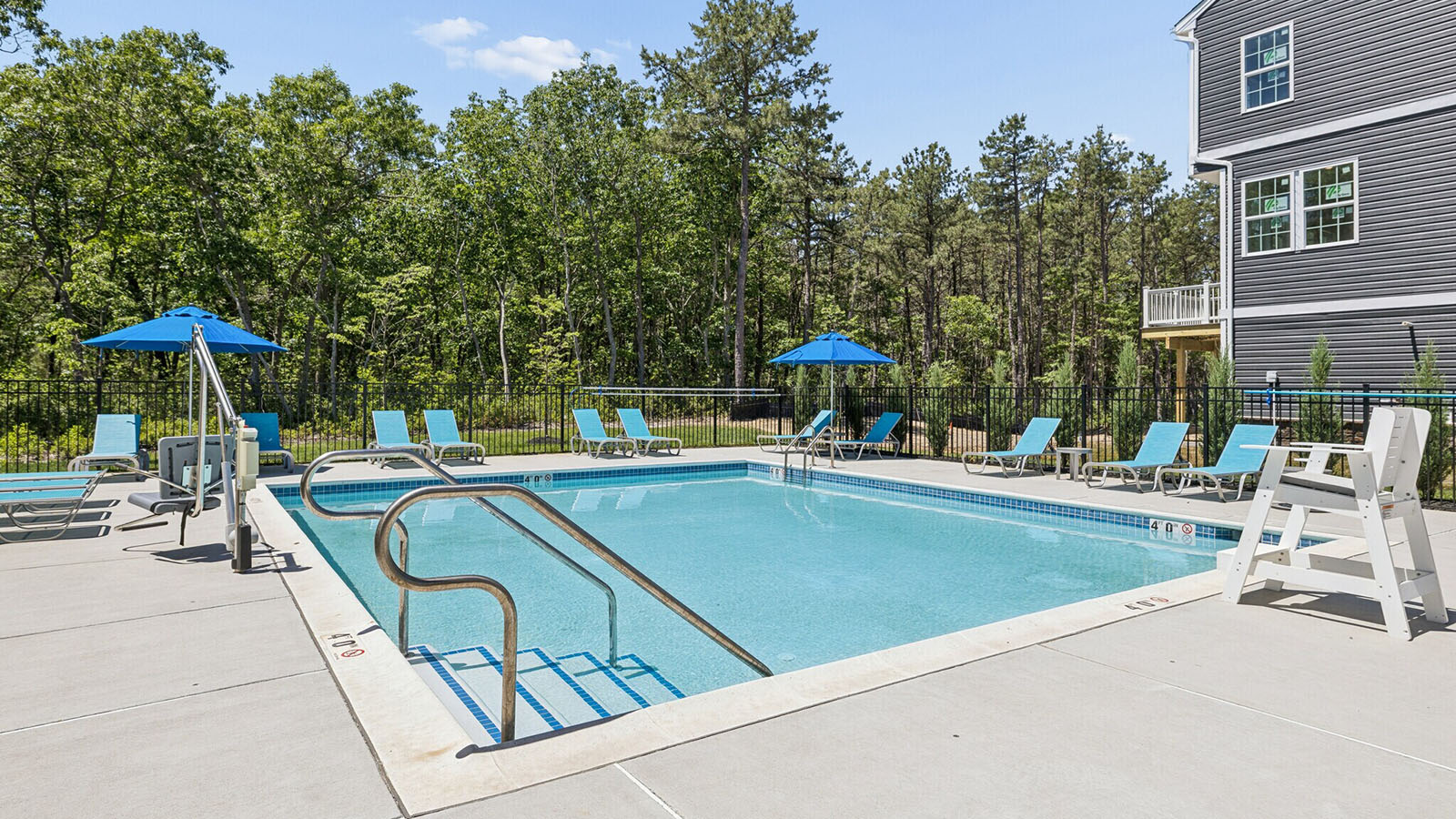 ocean isle pool