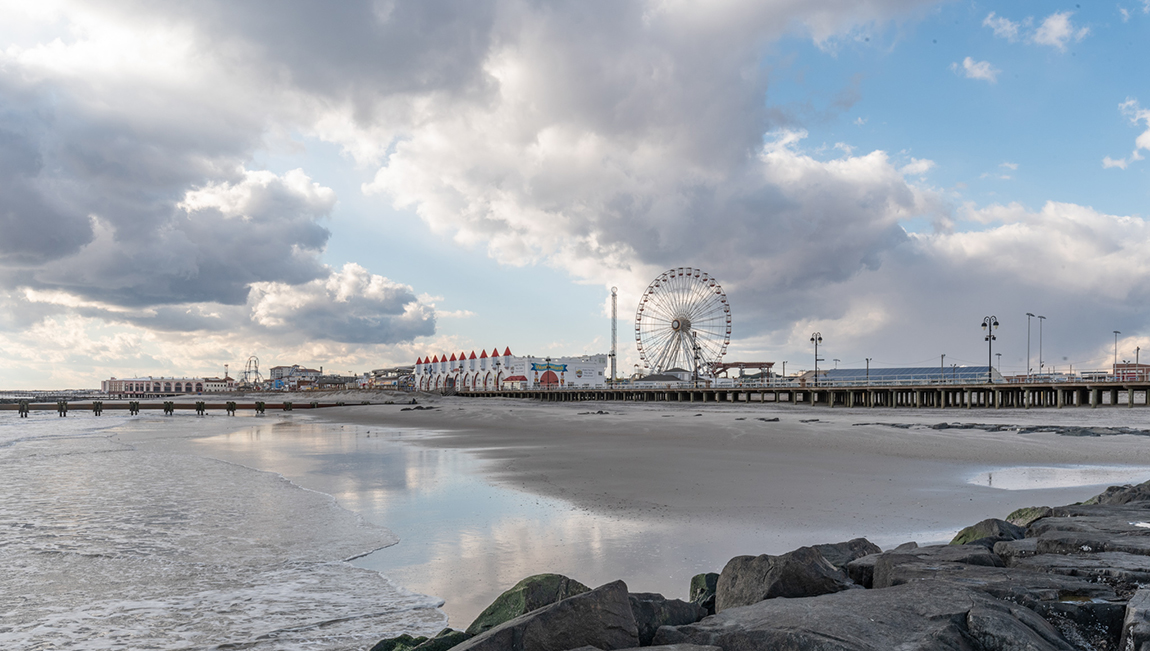 area photo of atlantic city beach
