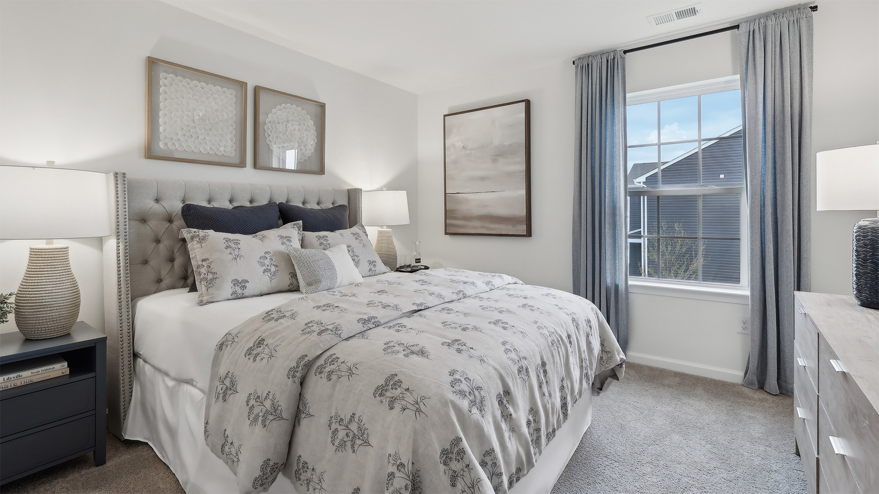 bedroom with modern decor