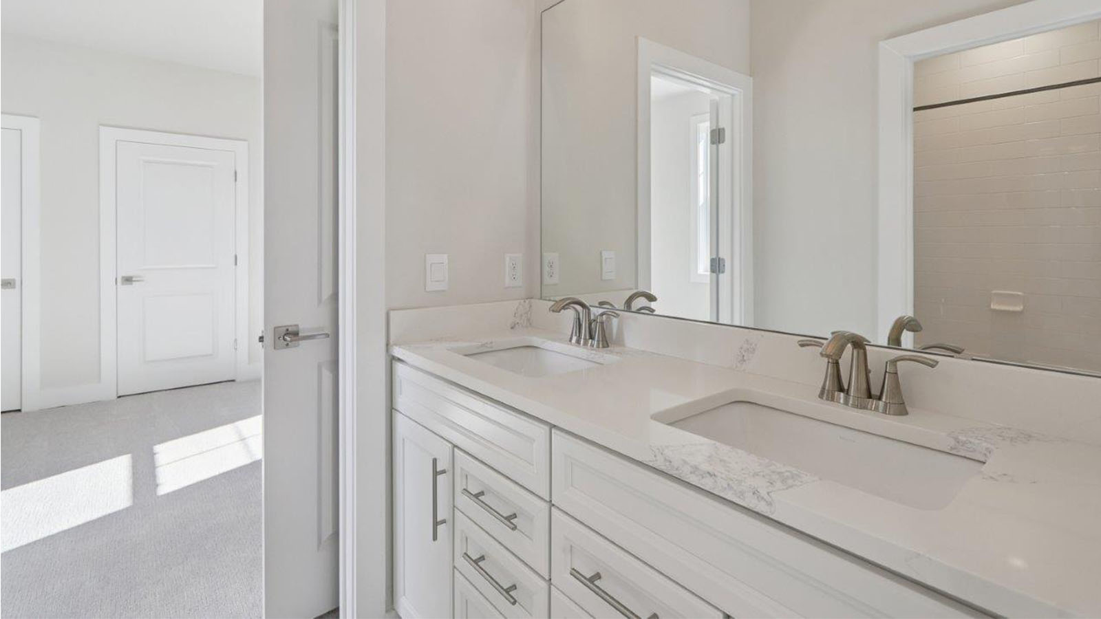jack and jill bathroom with double vanity