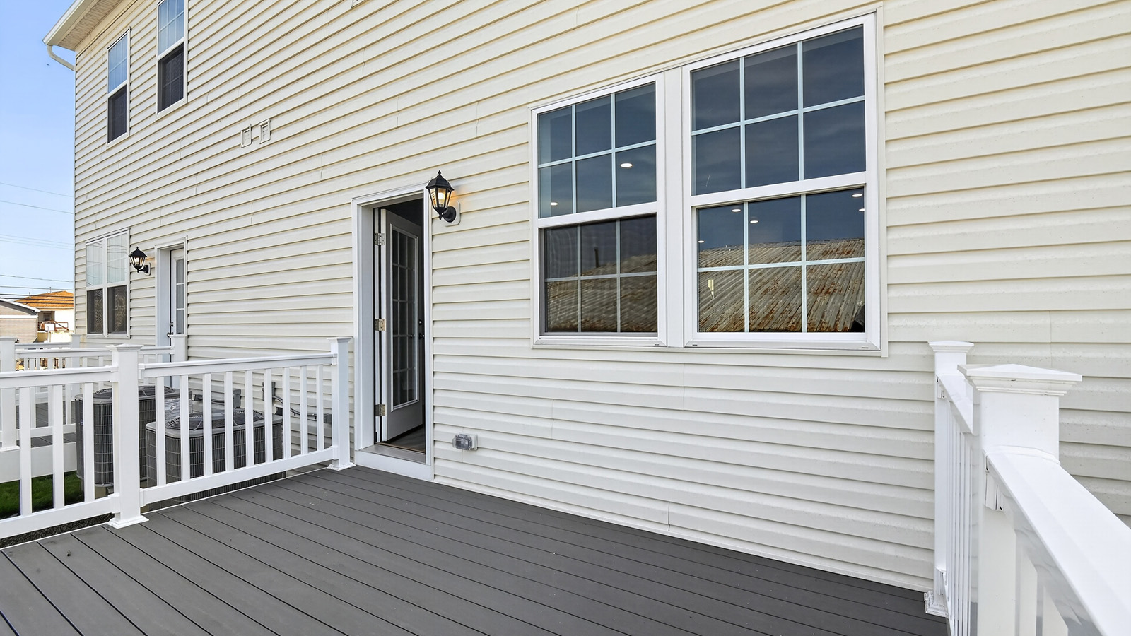 spacious back deck
