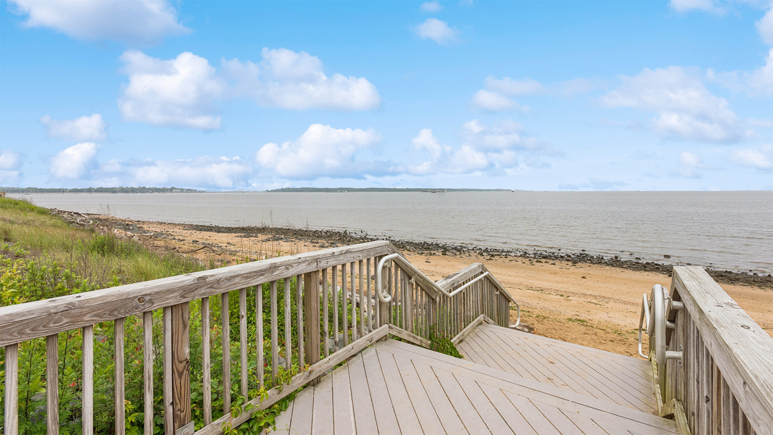 Sayerville area photos walking onto the beach for new Raritan Ridge Community