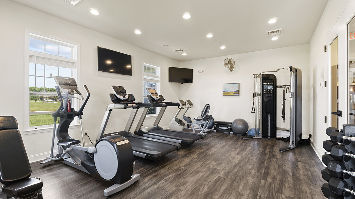 The clubhouse at Woodfield Preserve has a weight room.