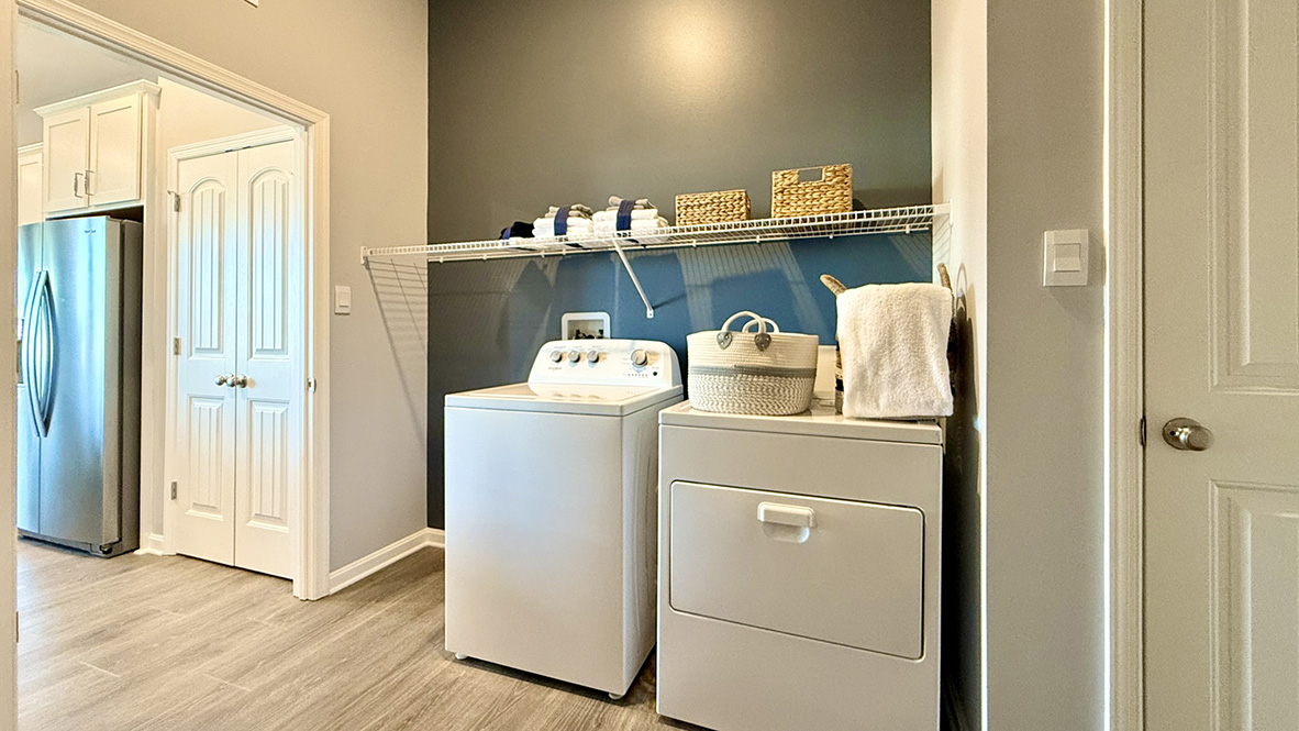 Azalea laundry room