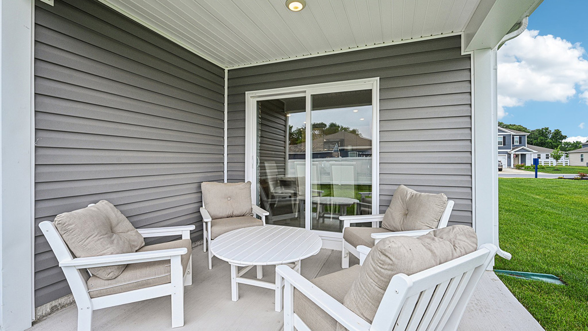 A covered patio is off the dining area.