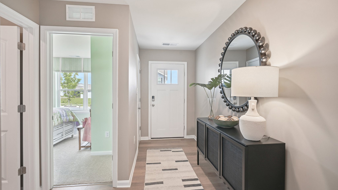 The entrance way, leads you to the guest bedrooms.